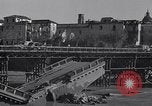 Image bombe pont naufragé Capua Italie, 1943, de la seconde 7 séquences d'archives historiques vidéo 65675024687