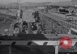 Image bombe pont naufragé Capua Italie, 1943, de la seconde 24 séquences d'archives historiques vidéo 65675024687