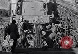 Image bombe pont naufragé Capua Italie, 1943, de la seconde 48 séquences d'archives historiques vidéo 65675024687