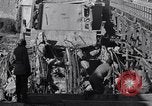 Image bombe pont naufragé Capua Italie, 1943, de la seconde 50 séquences d'archives historiques vidéo 65675024687