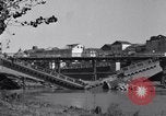 Image pont détruit Capua Italie, 1943, de la seconde 8 séquences d'archives historiques vidéo 65675024688