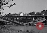 Image pont détruit Capua Italie, 1943, de la seconde 21 séquences d'archives historiques vidéo 65675024688