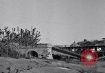 Image pont détruit Capua Italie, 1943, de la seconde 56 séquences d'archives historiques vidéo 65675024688
