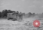 Image tracteur moyen Aberdeen Proving Ground Maryland USA, 1943, de la seconde 10 séquences d'archives historiques vidéo 65675024692