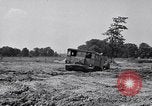 Image tracteur moyen Aberdeen Proving Ground Maryland USA, 1943, de la seconde 30 séquences d'archives historiques vidéo 65675024692