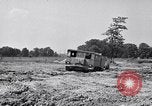 Image tracteur moyen Aberdeen Proving Ground Maryland USA, 1943, de la seconde 40 séquences d'archives historiques vidéo 65675024692