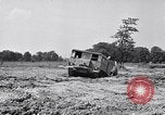 Image tracteur moyen Aberdeen Proving Ground Maryland USA, 1943, de la seconde 41 séquences d'archives historiques vidéo 65675024692