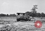 Image tracteur moyen Aberdeen Proving Ground Maryland USA, 1943, de la seconde 43 séquences d'archives historiques vidéo 65675024692