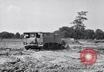 Image tracteur moyen Aberdeen Proving Ground Maryland USA, 1943, de la seconde 44 séquences d'archives historiques vidéo 65675024692