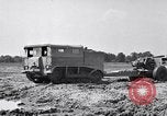 Image tracteur moyen Aberdeen Proving Ground Maryland USA, 1943, de la seconde 48 séquences d'archives historiques vidéo 65675024692