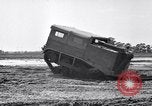 Image tracteur moyen Aberdeen Proving Ground Maryland USA, 1943, de la seconde 55 séquences d'archives historiques vidéo 65675024692