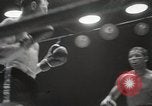 Image Sugar Ray Robinson Jersey France, 1950, de la seconde 45 séquences d'archives historiques vidéo 65675024699