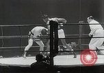 Image Sugar Ray Robinson Paris France, 1950, de la seconde 20 séquences d'archives historiques vidéo 65675024700