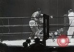 Image Sugar Ray Robinson Paris France, 1950, de la seconde 32 séquences d'archives historiques vidéo 65675024700