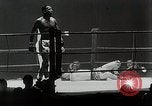 Image Sugar Ray Robinson Paris France, 1950, de la seconde 48 séquences d'archives historiques vidéo 65675024700