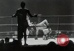 Image Sugar Ray Robinson Paris France, 1950, de la seconde 54 séquences d'archives historiques vidéo 65675024700