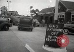 Immagine di Il razionamento di benzina sollevato dopo la seconda guerra mondiale United States USA, 1945, secondo 3 filmato di repertorio 65675024702