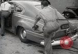 Immagine di Il razionamento di benzina sollevato dopo la seconda guerra mondiale United States USA, 1945, secondo 6 filmato di repertorio 65675024702