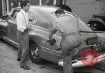 Immagine di Il razionamento di benzina sollevato dopo la seconda guerra mondiale United States USA, 1945, secondo 9 filmato di repertorio 65675024702