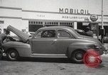 Immagine di Il razionamento di benzina sollevato dopo la seconda guerra mondiale United States USA, 1945, secondo 52 filmato di repertorio 65675024702