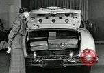 Immagine di Lincoln-Mercury automobile con ampio bagagliaio New York United States USA, 1949, secondo 12 filmato di repertorio 65675024707