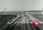 Immagine di Stato del sud Parkway in Lincoln annunci di mercurio New York United States USA, 1949, secondo 4 filmato di repertorio 65675024711