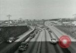 Immagine di Stato del sud Parkway in Lincoln annunci di mercurio New York United States USA, 1949, secondo 6 filmato di repertorio 65675024711