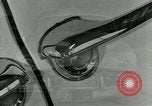 Immagine di Stato del sud Parkway in Lincoln annunci di mercurio New York United States USA, 1949, secondo 11 filmato di repertorio 65675024711