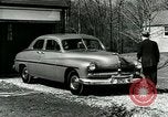 Immagine di Famiglia mostra Lincoln-Mercury auto Long Island New York USA, 1949, secondo 8 filmato di repertorio 65675024712