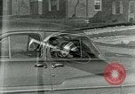 Immagine di Famiglia mostra Lincoln-Mercury auto Long Island New York USA, 1949, secondo 30 filmato di repertorio 65675024712