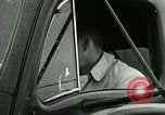 Immagine di Vittima di abuso di droga United States USA, 1966, secondo 23 filmato di repertorio 65675024719