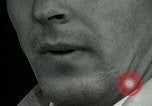 Immagine di Vittima di abuso di droga United States USA, 1966, secondo 36 filmato di repertorio 65675024719