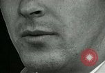 Immagine di Vittima di abuso di droga United States USA, 1966, secondo 51 filmato di repertorio 65675024719