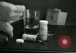 Immagine di Il sovradosaggio di farmaco United States USA, 1966, secondo 37 filmato di repertorio 65675024720
