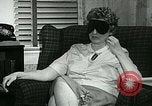 Immagine di L'abuso di droga United States USA, 1966, secondo 40 filmato di repertorio 65675024721
