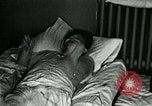 Standbild James Goddard sprechen über Drogen United States USA, 1966, aus Sekunde 52 historischem Filmmaterial Videoclip 65675024722