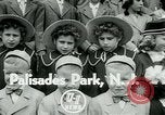 Image triplés Palisades New Jersey USA, 1951, de la seconde 3 séquences d'archives historiques vidéo 65675024729