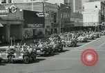 Image jeep circonscription Yakima Washington USA, 1951, de la seconde 7 séquences d'archives historiques vidéo 65675024731