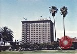 Standbild Wahrzeichen von Los Angeles in den 1950er Jahren Los Angeles California USA, 1950, aus Sekunde 53 historischem Filmmaterial Videoclip 65675024738