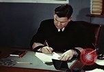 Image pénicilline United States USA, 1950, de la seconde 3 séquences d'archives historiques vidéo 65675024758