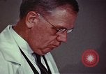 Standbild Penicillin United States USA, 1950, aus Sekunde 15 historischem Filmmaterial Videoclip 65675024761