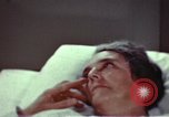 Standbild Penicillin United States USA, 1950, aus Sekunde 23 historischem Filmmaterial Videoclip 65675024761