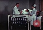 Standbild Penicillin United States USA, 1950, aus Sekunde 25 historischem Filmmaterial Videoclip 65675024761