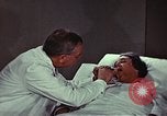 Standbild Penicillin United States USA, 1950, aus Sekunde 31 historischem Filmmaterial Videoclip 65675024761
