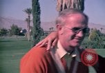 Standbild Golf und Schwimmen in den 70er Jahren Las Vegas Las Vegas Nevada USA, 1976, aus Sekunde 13 historischem Filmmaterial Videoclip 65675024764