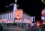 Standbild Casinos Las Vegas Nevada USA, 1976, aus Sekunde 26 historischem Filmmaterial Videoclip 65675024765