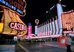 Standbild Casinos Las Vegas Nevada USA, 1976, aus Sekunde 28 historischem Filmmaterial Videoclip 65675024765