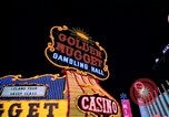 Standbild Casinos Las Vegas Nevada USA, 1976, aus Sekunde 36 historischem Filmmaterial Videoclip 65675024765