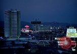 Standbild Casinos Las Vegas Nevada USA, 1976, aus Sekunde 33 historischem Filmmaterial Videoclip 65675024766