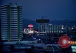 Standbild Casinos Las Vegas Nevada USA, 1976, aus Sekunde 35 historischem Filmmaterial Videoclip 65675024766